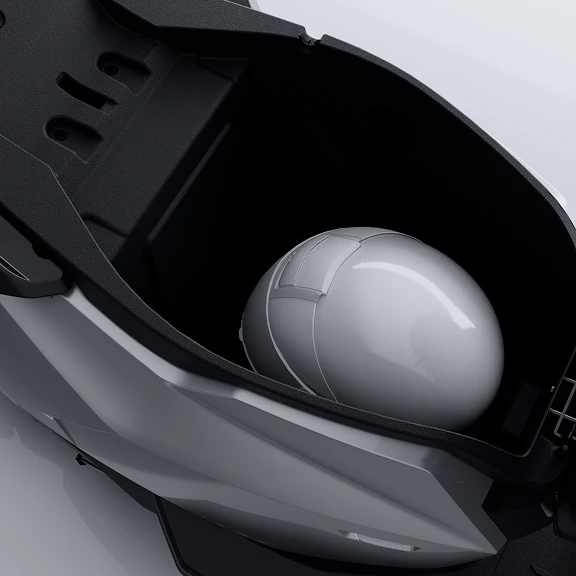 พื้นที่เก็บของใต้เบาะ 31 ลิตร